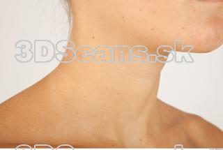 Photo reference of neck 0002